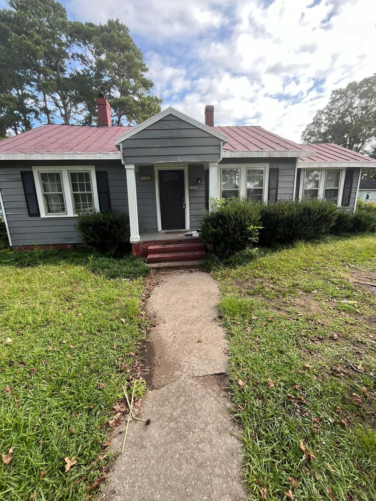 1725 Sapona Rd